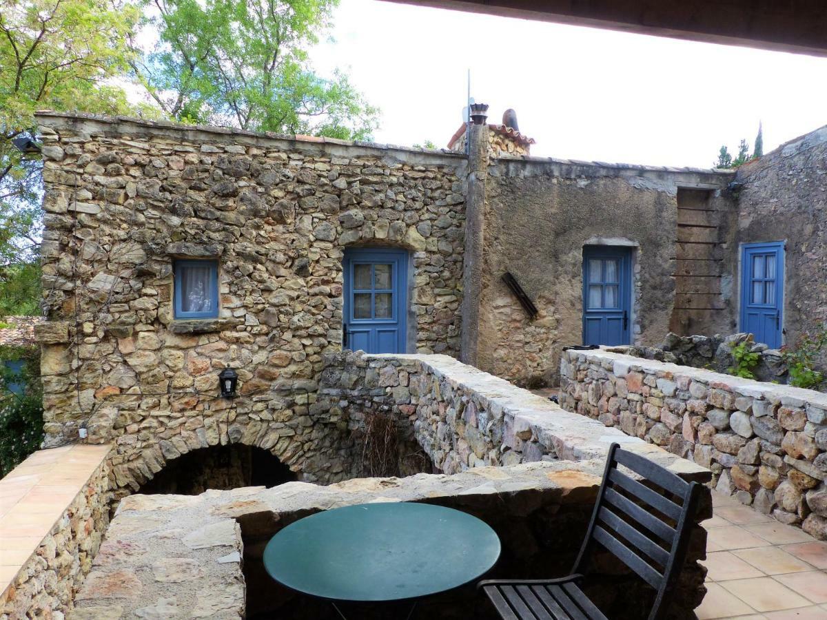 Вилла Domaine Des Bruguieres Entrecasteaux Экстерьер фото