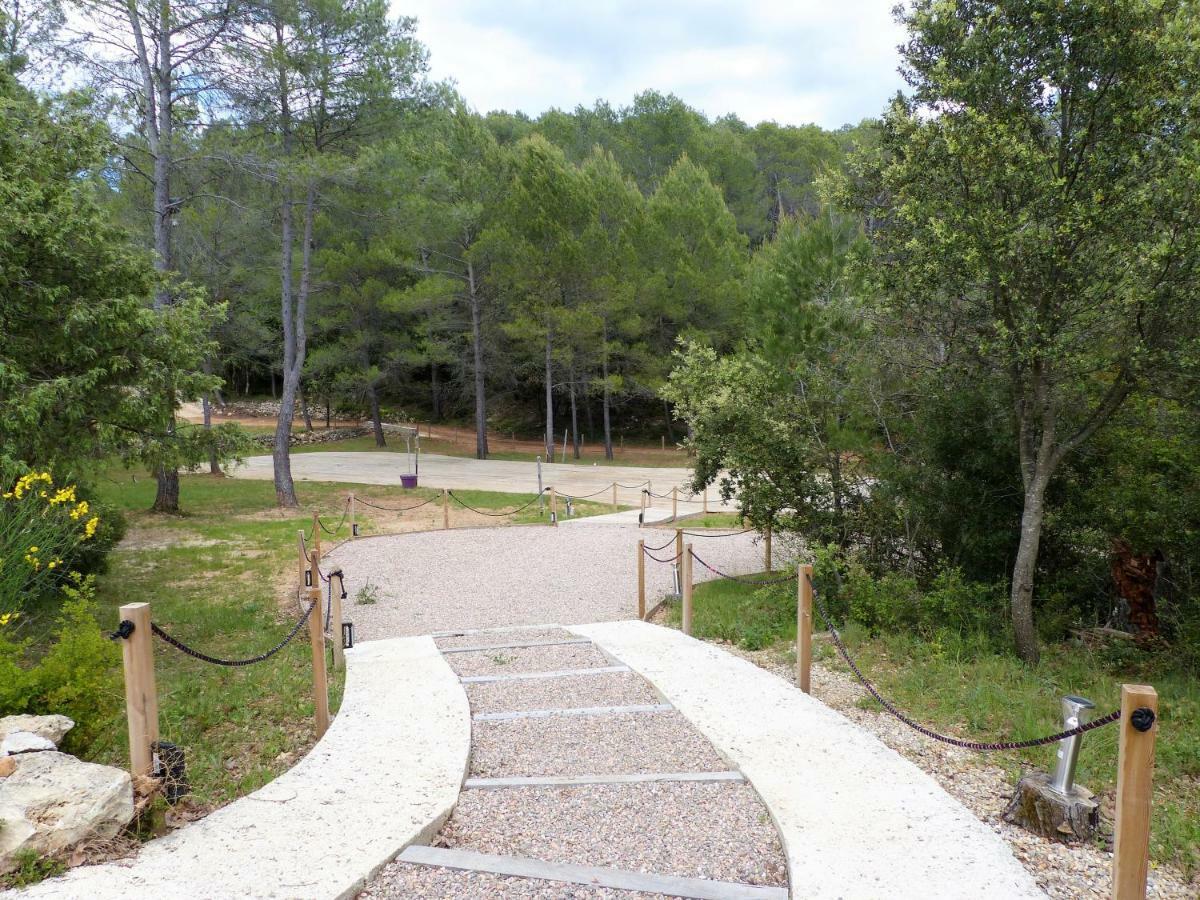 Вилла Domaine Des Bruguieres Entrecasteaux Экстерьер фото