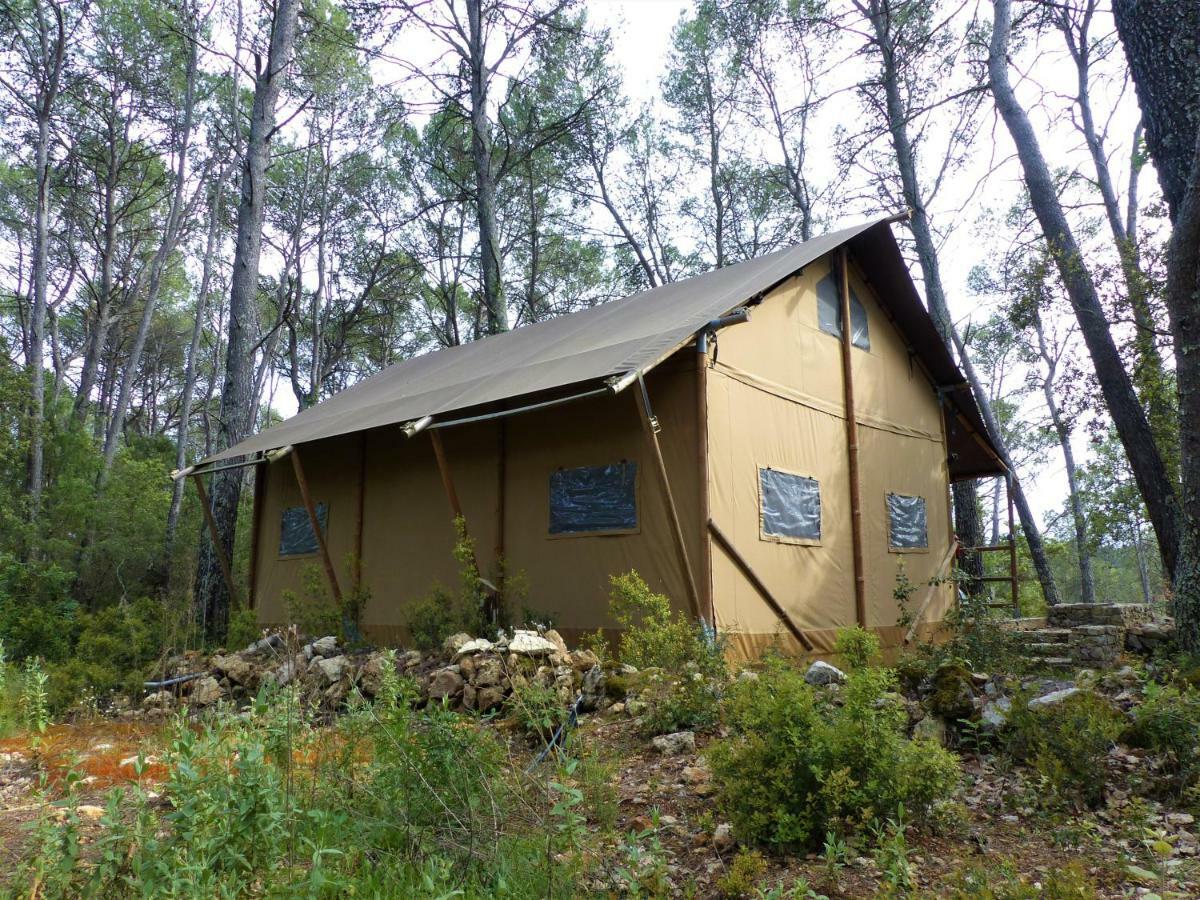 Вилла Domaine Des Bruguieres Entrecasteaux Экстерьер фото